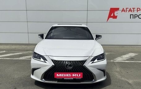 Lexus ES VII, 2020 год, 3 620 000 рублей, 2 фотография