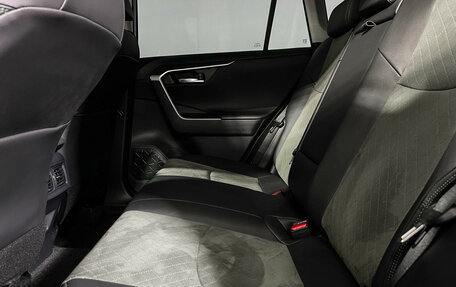 Toyota RAV4, 2025 год, 3 997 000 рублей, 11 фотография