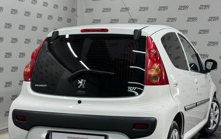 Peugeot 107 I рестайлинг, 2011 год, 435 000 рублей, 14 фотография