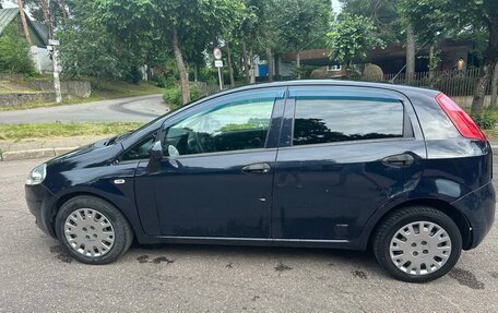 Fiat Punto III Punto Evo рестайлинг, 2006 год, 250 000 рублей, 3 фотография