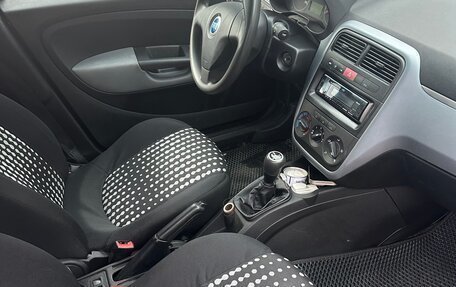 Fiat Punto III Punto Evo рестайлинг, 2006 год, 250 000 рублей, 9 фотография