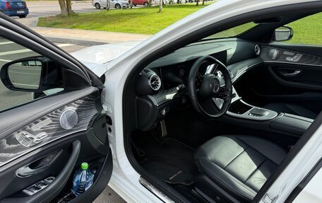Mercedes-Benz E-Класс, 2020 год, 5 200 000 рублей, 9 фотография