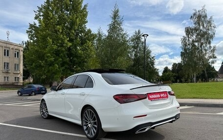 Mercedes-Benz E-Класс, 2020 год, 5 200 000 рублей, 3 фотография