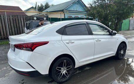 Hyundai Solaris II рестайлинг, 2021 год, 1 299 999 рублей, 7 фотография