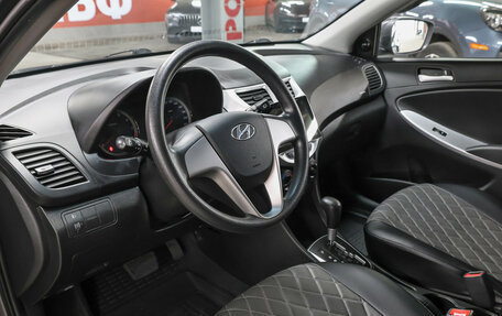 Hyundai Solaris II рестайлинг, 2013 год, 817 000 рублей, 17 фотография