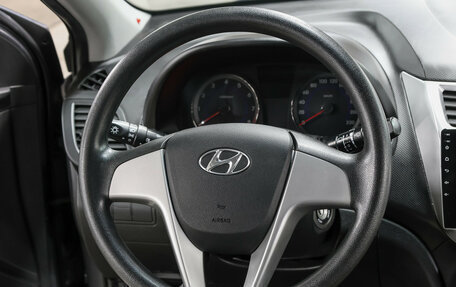 Hyundai Solaris II рестайлинг, 2013 год, 817 000 рублей, 18 фотография