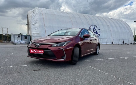 Toyota Corolla, 2019 год, 2 300 000 рублей, 1 фотография