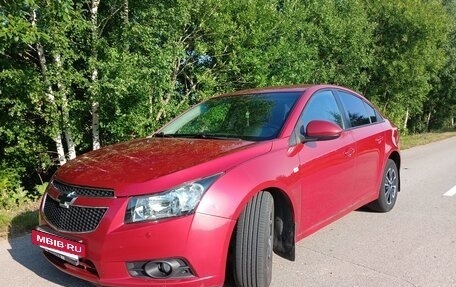 Chevrolet Cruze II, 2010 год, 620 000 рублей, 2 фотография