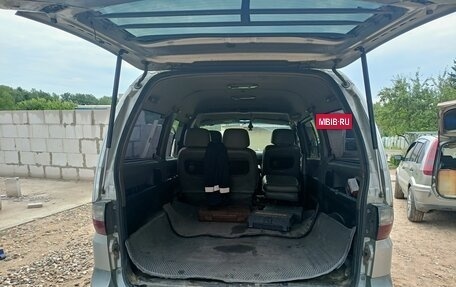 Hyundai H-1 II рестайлинг, 2006 год, 700 000 рублей, 4 фотография