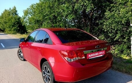 Chevrolet Cruze II, 2010 год, 620 000 рублей, 6 фотография