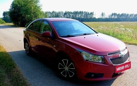 Chevrolet Cruze II, 2010 год, 620 000 рублей, 5 фотография