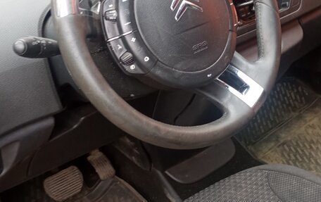 Citroen C4 Picasso II рестайлинг, 2010 год, 430 000 рублей, 7 фотография