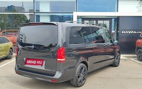 Mercedes-Benz V-Класс, 2022 год, 6 312 000 рублей, 5 фотография