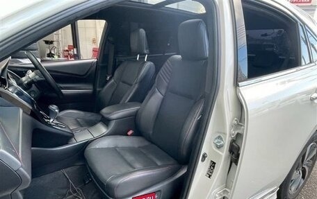 Toyota Harrier, 2020 год, 1 880 000 рублей, 9 фотография