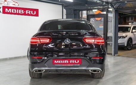 Mercedes-Benz GLC Coupe, 2017 год, 3 000 000 рублей, 9 фотография