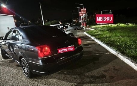 Toyota Avensis III рестайлинг, 2003 год, 540 000 рублей, 6 фотография