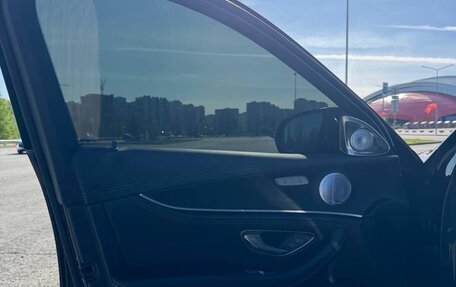 Mercedes-Benz E-Класс, 2020 год, 3 250 000 рублей, 9 фотография