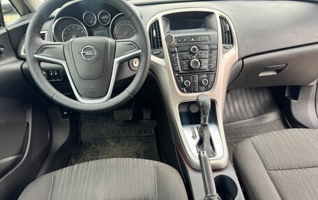 Opel Astra J, 2011 год, 499 999 рублей, 11 фотография