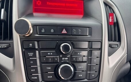 Opel Astra J, 2011 год, 499 999 рублей, 13 фотография
