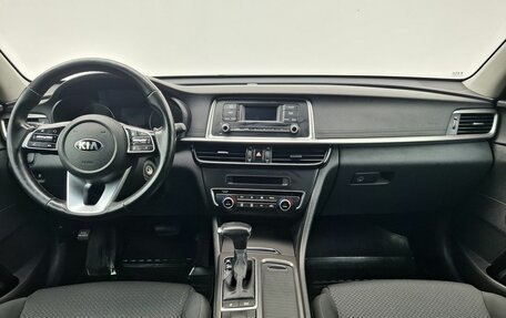 KIA Optima IV, 2019 год, 1 990 000 рублей, 12 фотография