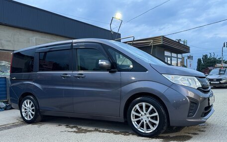 Honda Stepwgn IV, 2017 год, 1 600 000 рублей, 7 фотография