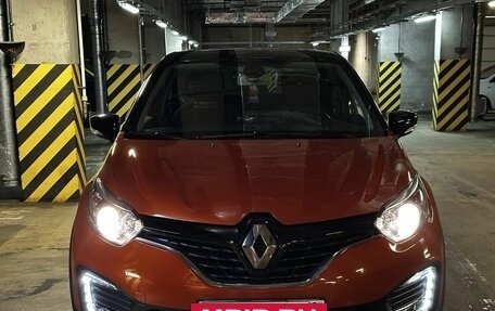 Renault Kaptur I рестайлинг, 2017 год, 1 748 000 рублей, 3 фотография