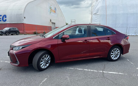 Toyota Corolla, 2019 год, 2 300 000 рублей, 2 фотография