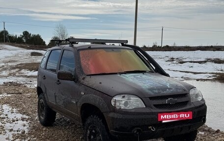 Chevrolet Niva I рестайлинг, 2013 год, 550 000 рублей, 2 фотография