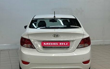 Hyundai Solaris II рестайлинг, 2014 год, 940 000 рублей, 3 фотография