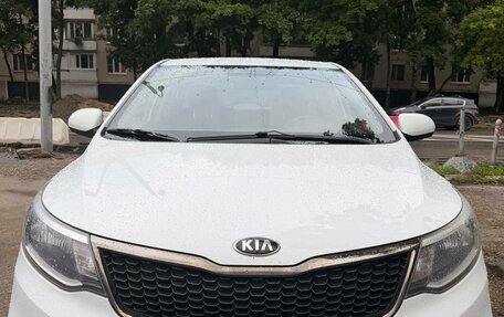 KIA Rio III рестайлинг, 2017 год, 840 000 рублей, 1 фотография