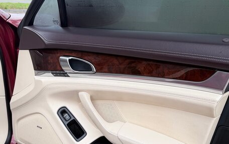 Porsche Panamera II рестайлинг, 2012 год, 2 350 000 рублей, 17 фотография