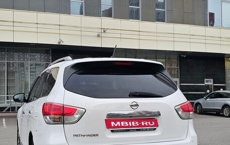 Nissan Pathfinder, 2015 год, 1 700 000 рублей, 12 фотография