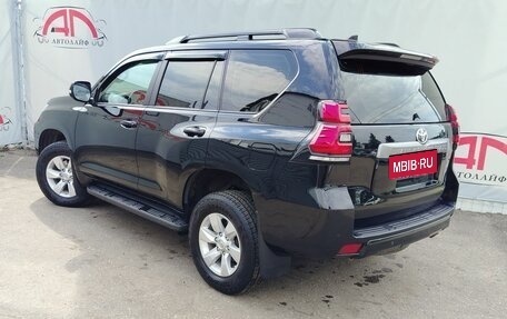 Toyota Land Cruiser Prado 150 рестайлинг 2, 2021 год, 4 999 000 рублей, 3 фотография
