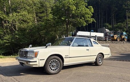 Toyota Crown, 1981 год, 3 900 000 рублей, 2 фотография