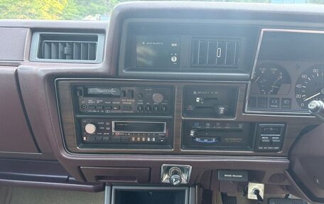 Toyota Crown, 1981 год, 3 900 000 рублей, 18 фотография