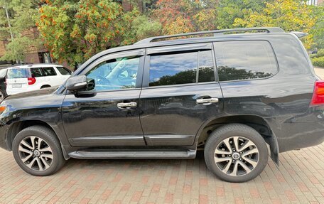 Toyota Land Cruiser 200, 2013 год, 2 850 000 рублей, 11 фотография