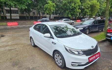 KIA Rio III рестайлинг, 2017 год, 840 000 рублей, 2 фотография
