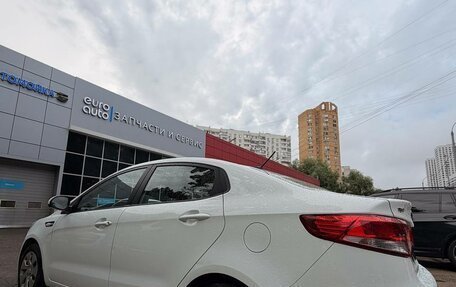KIA Rio III рестайлинг, 2017 год, 840 000 рублей, 15 фотография