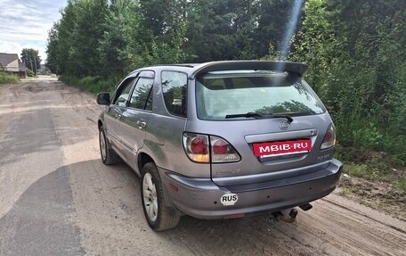 Lexus RX IV рестайлинг, 2001 год, 699 089 рублей, 6 фотография