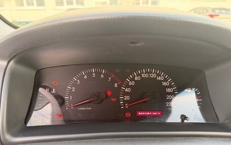Toyota Corolla, 2005 год, 700 000 рублей, 11 фотография
