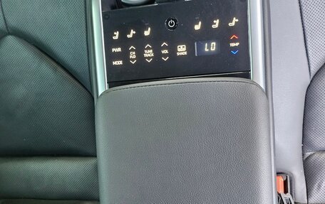 Toyota Camry, 2019 год, 3 250 000 рублей, 9 фотография