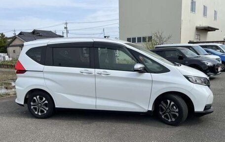 Honda Freed II, 2022 год, 1 279 000 рублей, 4 фотография