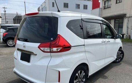 Honda Freed II, 2022 год, 1 279 000 рублей, 5 фотография