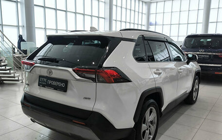 Toyota RAV4, 2020 год, 3 663 500 рублей, 6 фотография