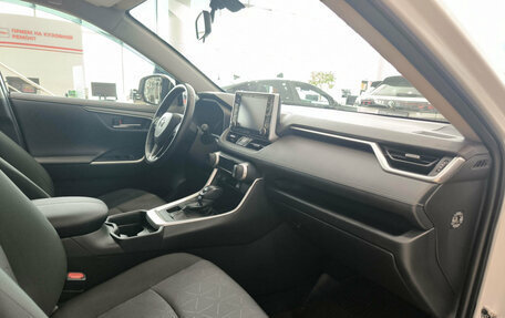 Toyota RAV4, 2020 год, 3 663 500 рублей, 13 фотография