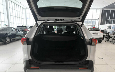 Toyota RAV4, 2020 год, 3 663 500 рублей, 12 фотография