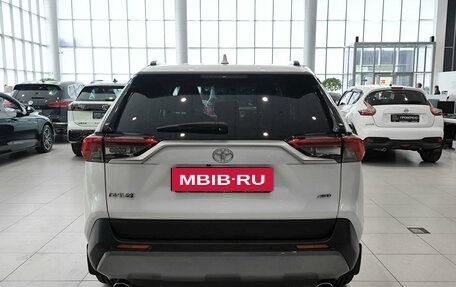 Toyota RAV4, 2020 год, 3 663 500 рублей, 7 фотография