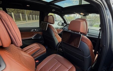 BMW X7, 2019 год, 9 000 000 рублей, 7 фотография