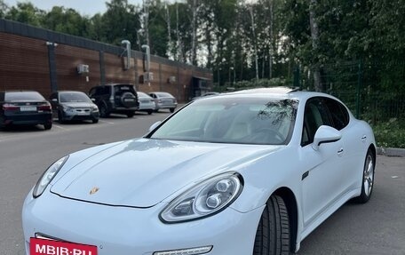 Porsche Panamera II рестайлинг, 2016 год, 4 000 000 рублей, 9 фотография