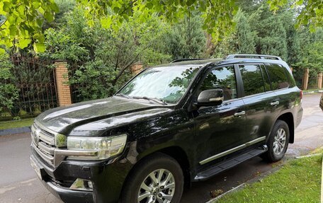 Toyota Land Cruiser 200, 2018 год, 5 900 000 рублей, 4 фотография
